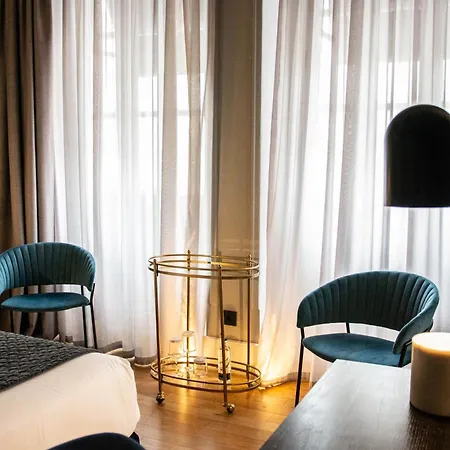 Boutique Cordial Malteses (adults Only) 4*