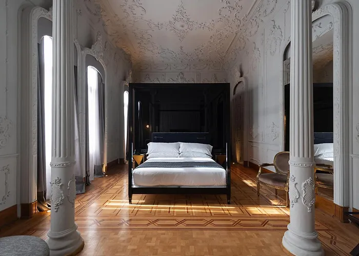 Boutique Cordial Malteses (adults Only)