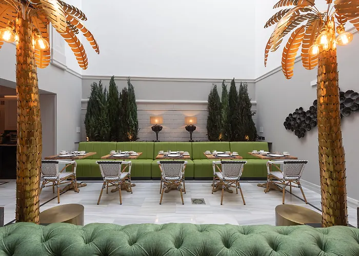 Boutique Cordial Malteses (adults Only) 4*